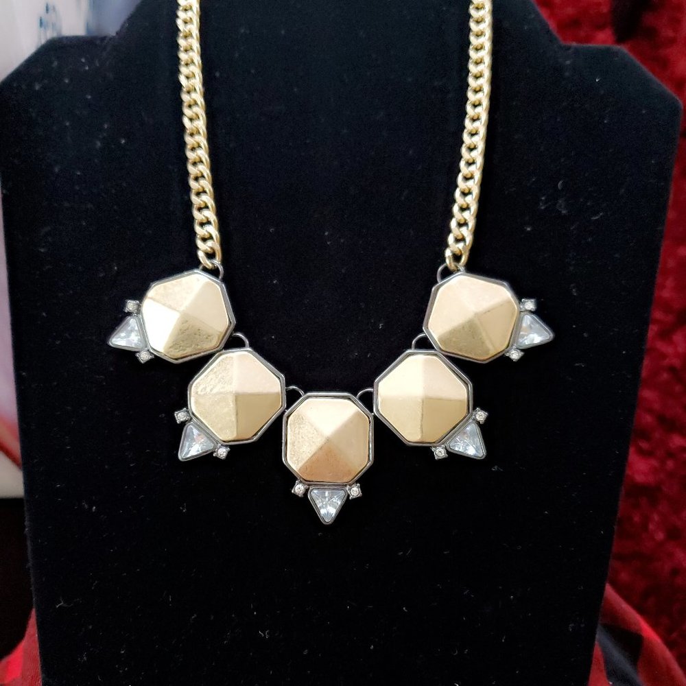 Mystic Pyramids Hematite Necklace